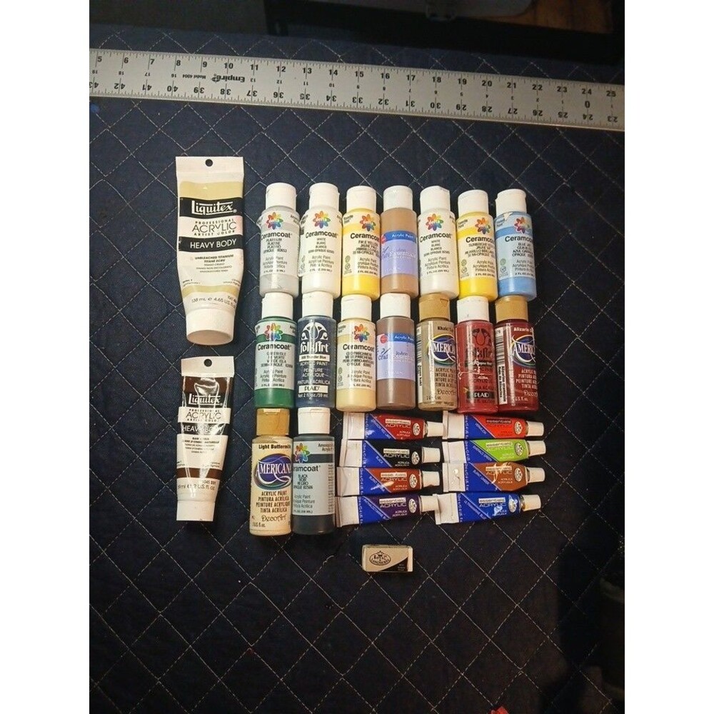 Lot of Artist Oil and Acrylic Paint Liquitex Rembrandt & More